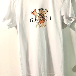 se lunis Flintstones graphic tee